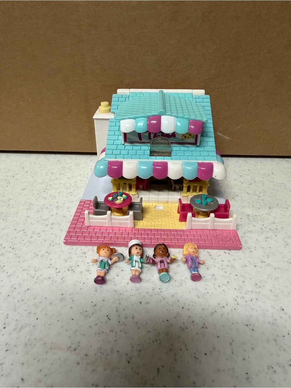 Polly Pocket Vintage 1993  Light-up Pizzeria Pizza Parlor LIGHTS WORK COMPLETE